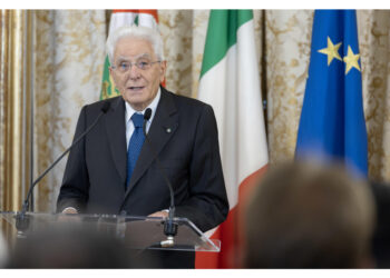 E' "un momento di forte incertezza in Europa e nel mondo"