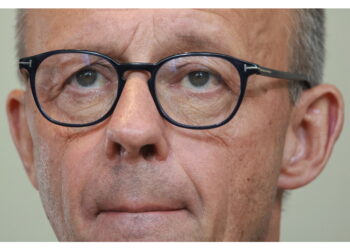 'Giovedì prossima settimana per presentare posizione 3 governi'