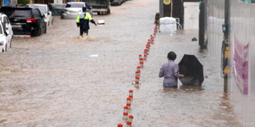 Solo oggi un decesso accertato e 4 dispersi