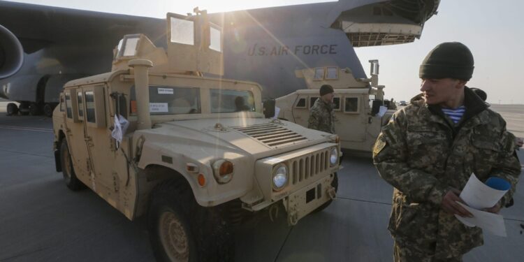 Per il timore che le scorte Usa siano sotto livello di guardia