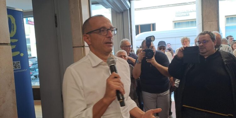 Indagine non ferma candidato nelle Marche