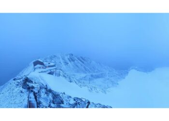 Caduta nella notte sul ghiacciaio