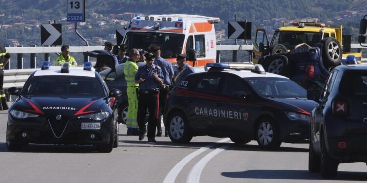Ferite due ventenni e un uomo di 62 anni