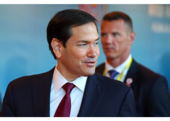 Primo incontro di persona tra i capi diplomatici di Usa e Cina