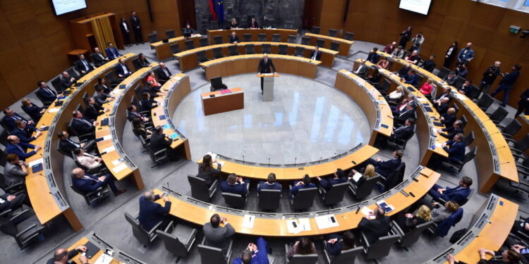Evitato pericoloso scontro interno alla maggioranza di governo