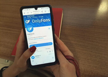 Rivolta sulle piattaforme specializzate come Onlyfans