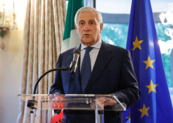 Telefonata anche con padre Romanelli per assicurare il sostegno