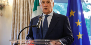 Telefonata anche con padre Romanelli per assicurare il sostegno
