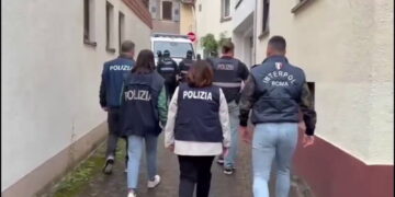29enne somalo accoltellò alla gola un bambino