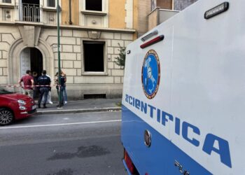 Ha aperto la porta a una persona che conosceva