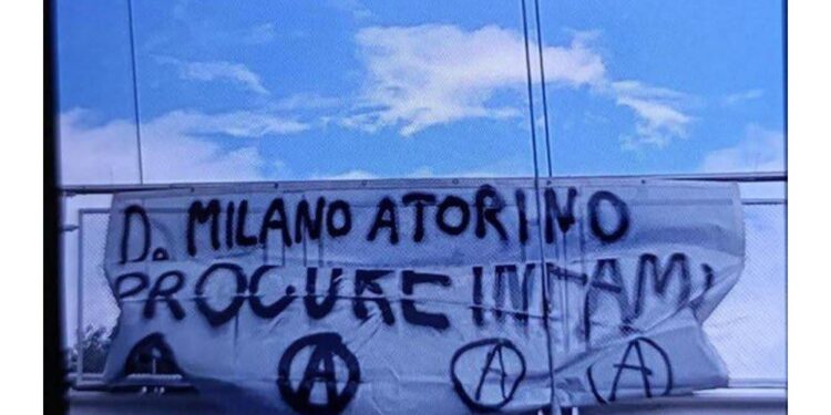 Attaccate le Procure di Milano e Torino