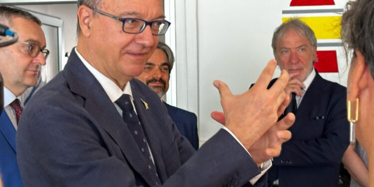 Ministro dopo i casi di studenti che non hanno sostenuto l'orale