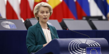 'Intensificare investimenti in reti