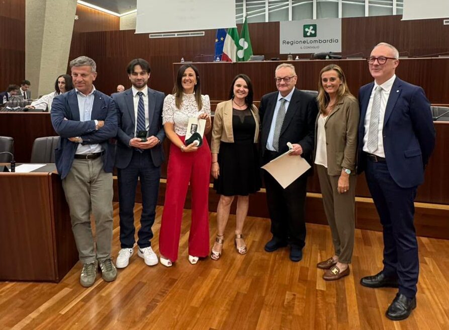 Basket Cantù, riconoscimento in Regione per il ritorno in serie A