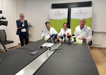 La decisione a Bolzano dopo le prime verifiche dei Nas