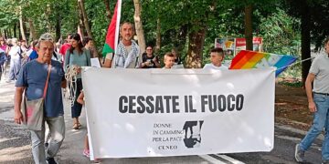 Circa 100 a manifestazione indetta da Donne in cammino per pace