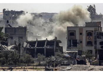 Undici uccisi in un raid su un panificio a ovest di Gaza City