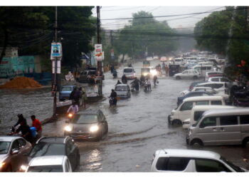 A Karachi e nel nord
