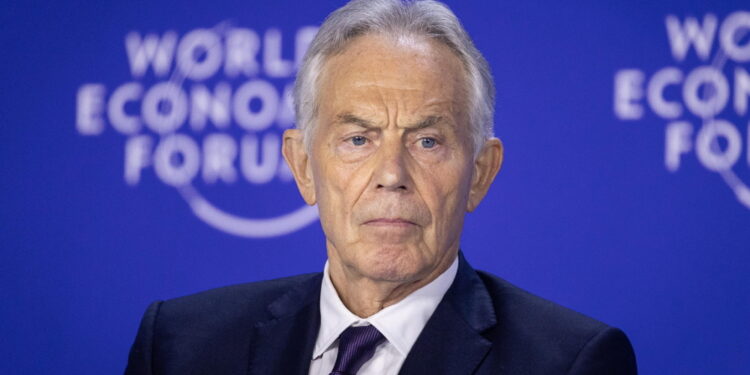 Il genero di Trump e l'ex premier Uk ed ex inviato europeo Mo