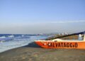 Domani anche corteo sul lungomare