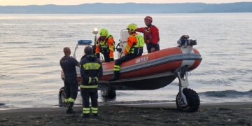 Vigili del fuoco al lavoro