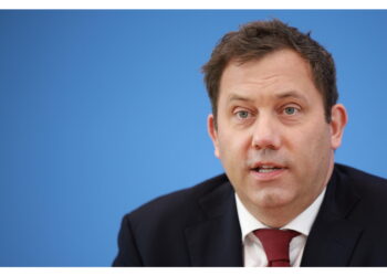 Ministro Finanze: Rimaniamo maggiore sostenitore Kiev in Europa