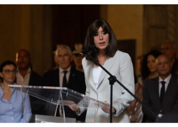 'Potevo andarmene ma sono rimasta per onorare le vittime'