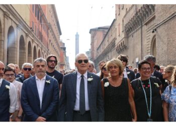 'Non si annaffino radici di una pianta che dà frutti velenosi'