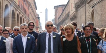 'Non si annaffino radici di una pianta che dà frutti velenosi'