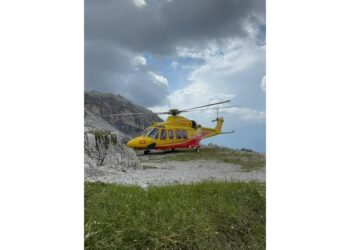 L'incidente nel pomeriggio sulla via Alimonta-Vidi