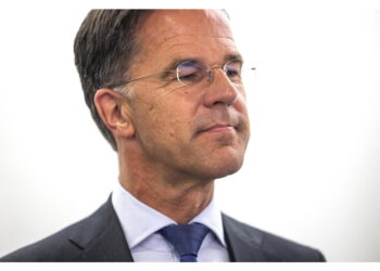 Impegno da 500 milioni di dollari. Rutte plaude alla decisione