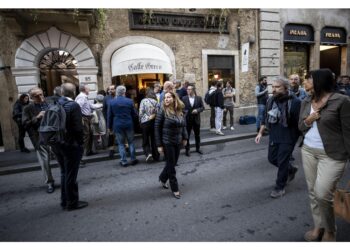 Amministratore dello storico locale romano: "Logica speculativa"
