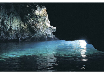 Per la lite alla Grotta Azzurra "severi provvedimenti"