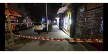 Incendio in una calzoleria