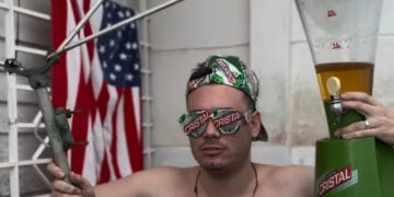 Sandro Castro ironizza in video sulla crisi economica a Cuba