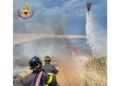 Spento dai vigili del fuoco e volontari con ausilio elicotteri