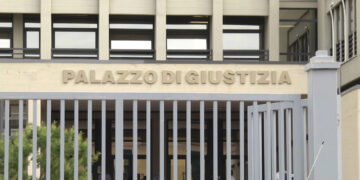 Disposto da Procura Paola. Per morto verifiche su medici clinica