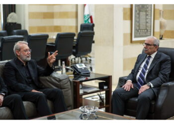 Larijani (Consiglio supremo di sicurezza) in visita a Beirut