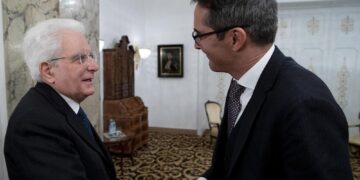 Scambio di vedute durante la visita a Castel Presule