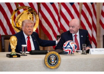 Spinta per usare il legame del presidente Fifa con il tycoon