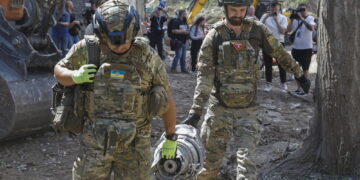 'Impegno incrollabile su sovranità e integrità territori Kiev'