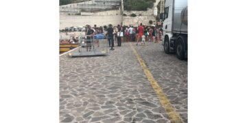 Sindaca: 'Inaccettabile. Chiesti interventi all'Acquedotto'