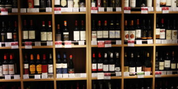 I grandi gruppi: 'Sarebbe un colpo da 2 miliardi per gli Usa'