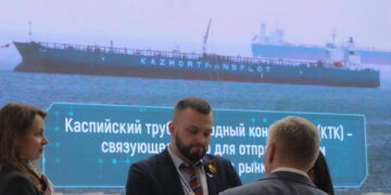 'In colloqui a margine dei negoziati sull'Ucraina'