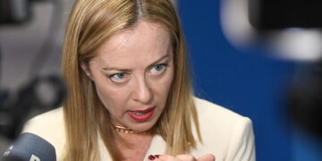 Vicinanza alle donne che sono state offese
