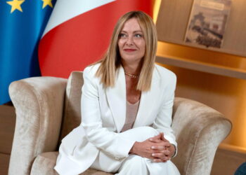 La premier al Tg5 risponde sul caso Almasri