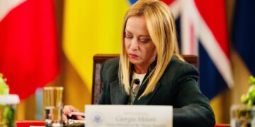 "Insensati attacchi russi fanno vittime inermi tra cui bambini"
