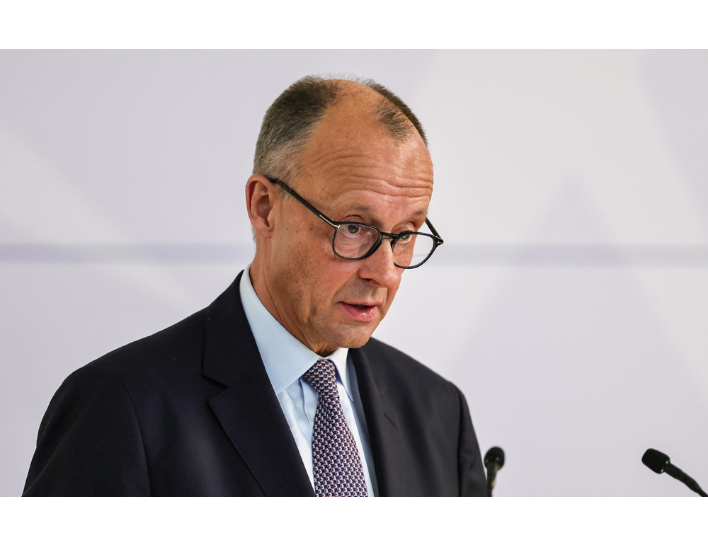 Merz sospende le forniture di armi a Israele