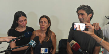 Genitori e fratelli: 'stava bene