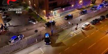 Dopo l'arresto perquisito il bungalow a Rimini